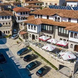 Onufri 4*, Berat Albanië